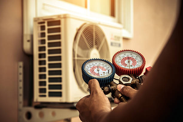Professional Hvac technician working in Gregory, TX